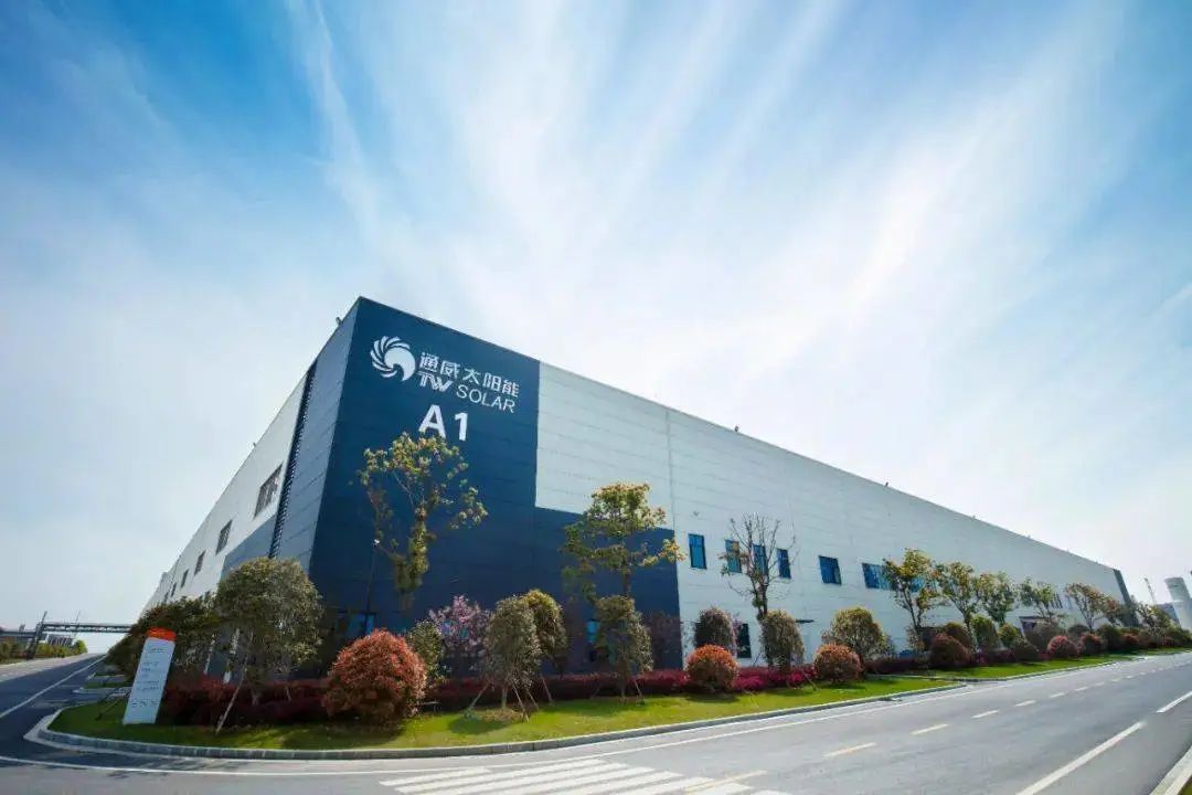 Beite успешно установила песочные фильтры и оборудование для дозирования химикатов на новом заводе TW Solar